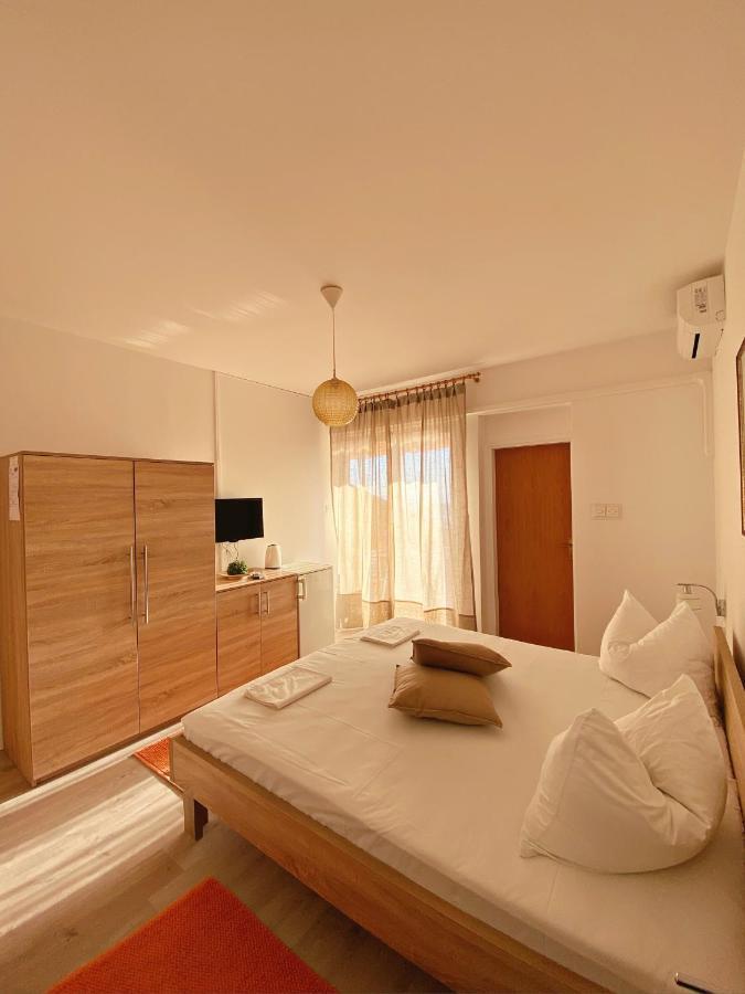 The Manzoni Family 1 Hotel Пунат Екстериор снимка